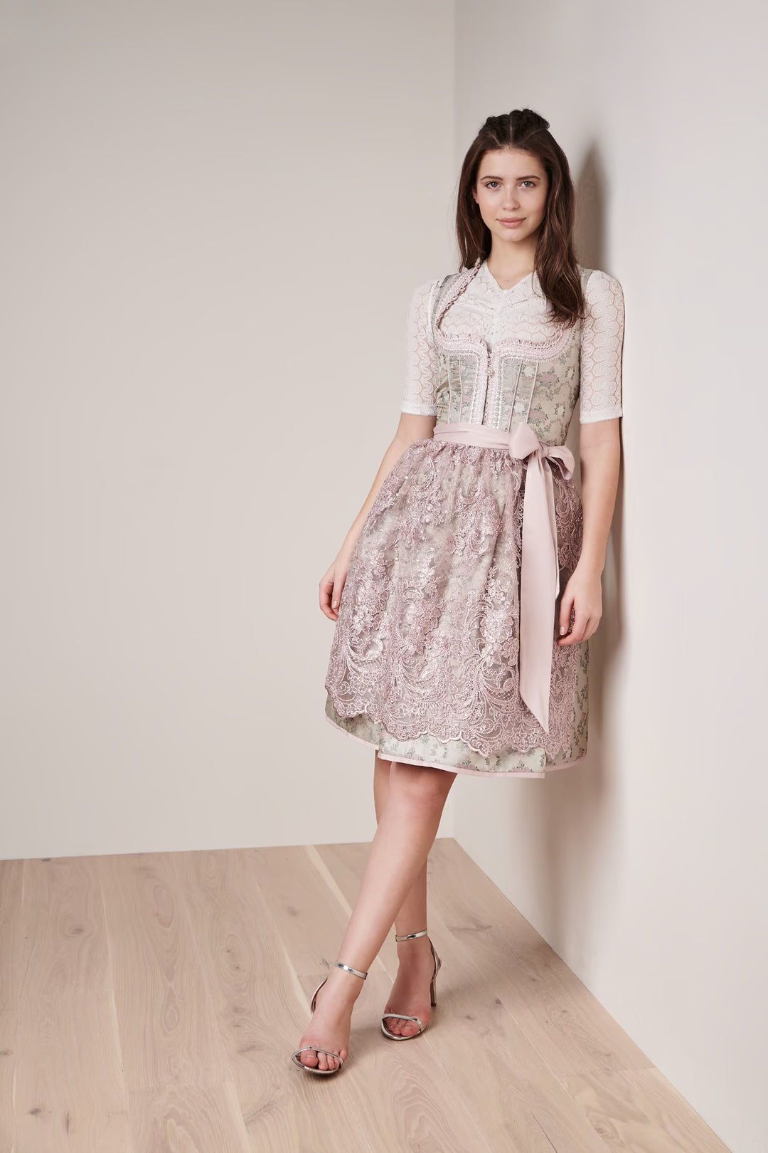 Dirndl Roxana 60cm KRÜGER