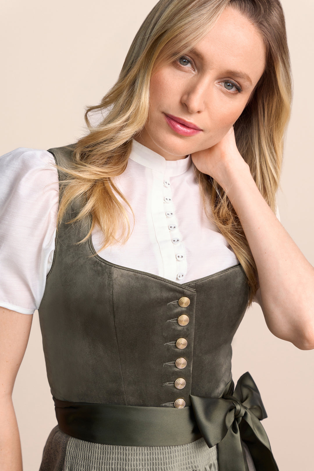 Dirndl Avara 70 cm KRÜGER 