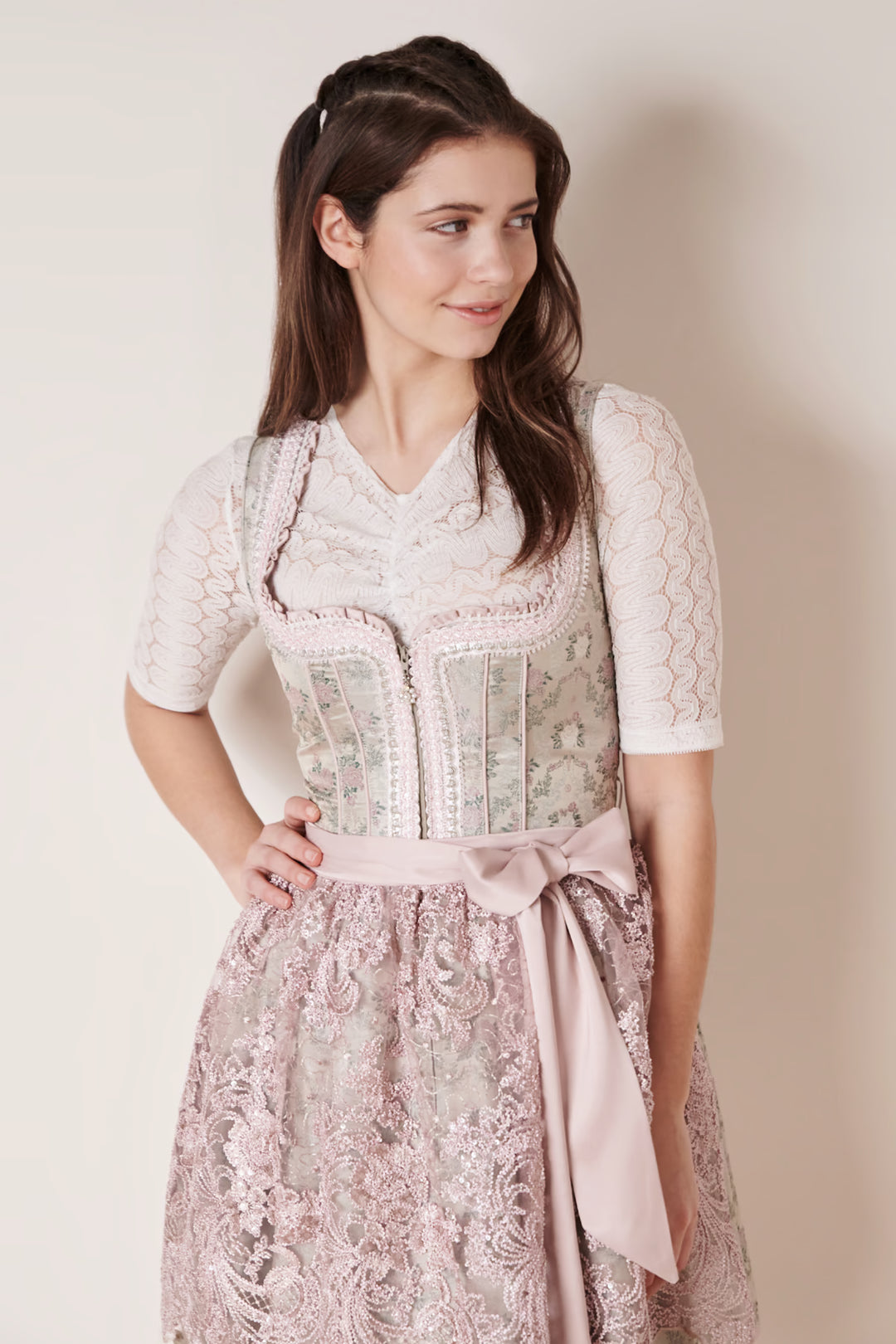 Dirndl Roxana 60cm KRÜGER