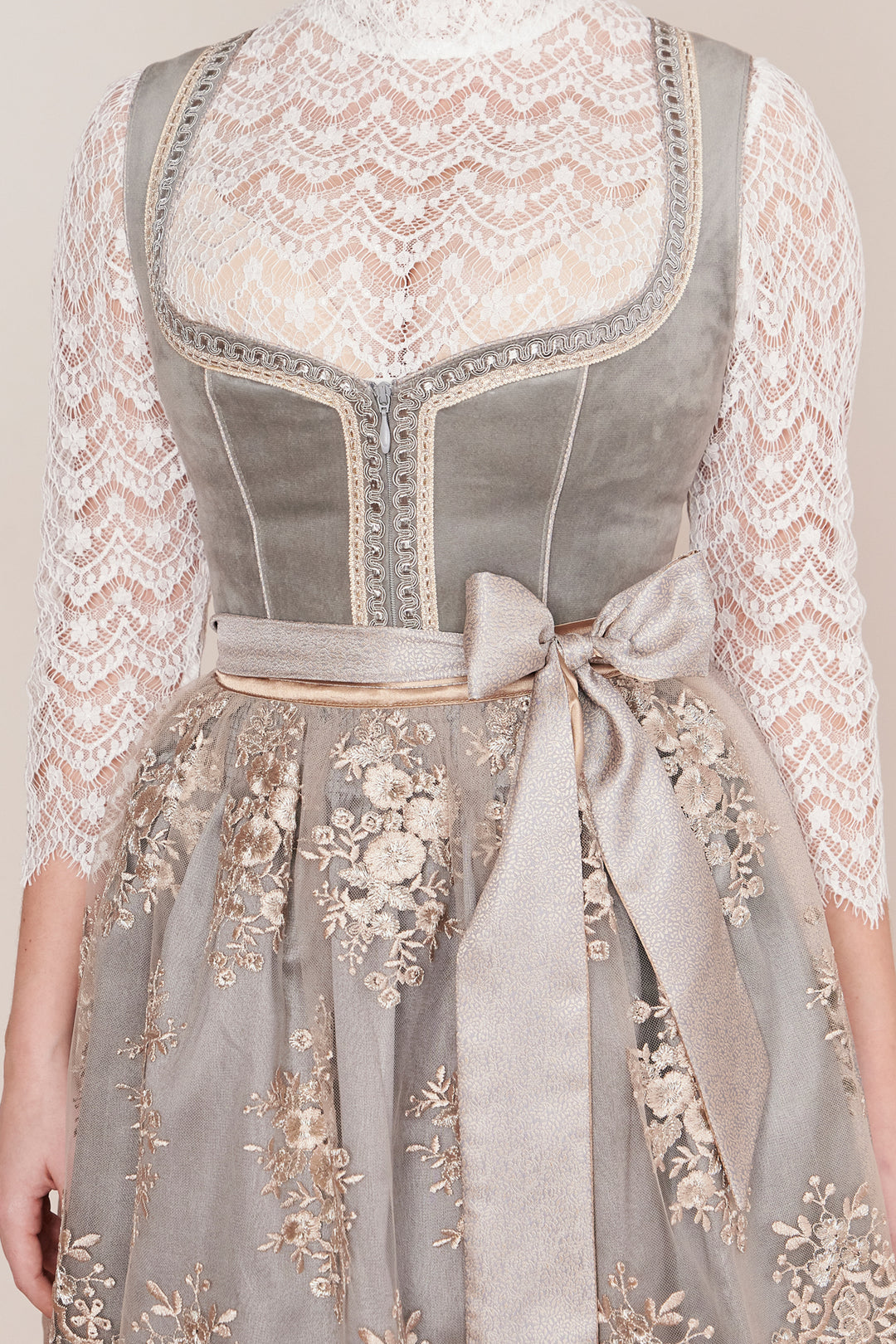 Dirndl Aurea 60cm KRÜGER