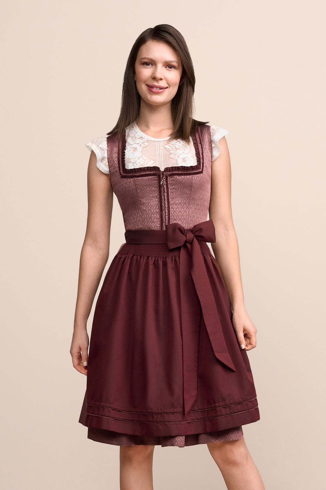 Dirndl Aveloria 60 cm KRÜGER
