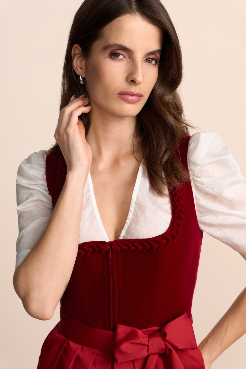 Krüger Dirndl Ylina 70 cm - nicht rabattierbar rot