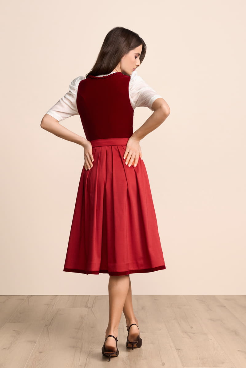 Krüger Dirndl Ylina 70 cm - nicht rabattierbar rot