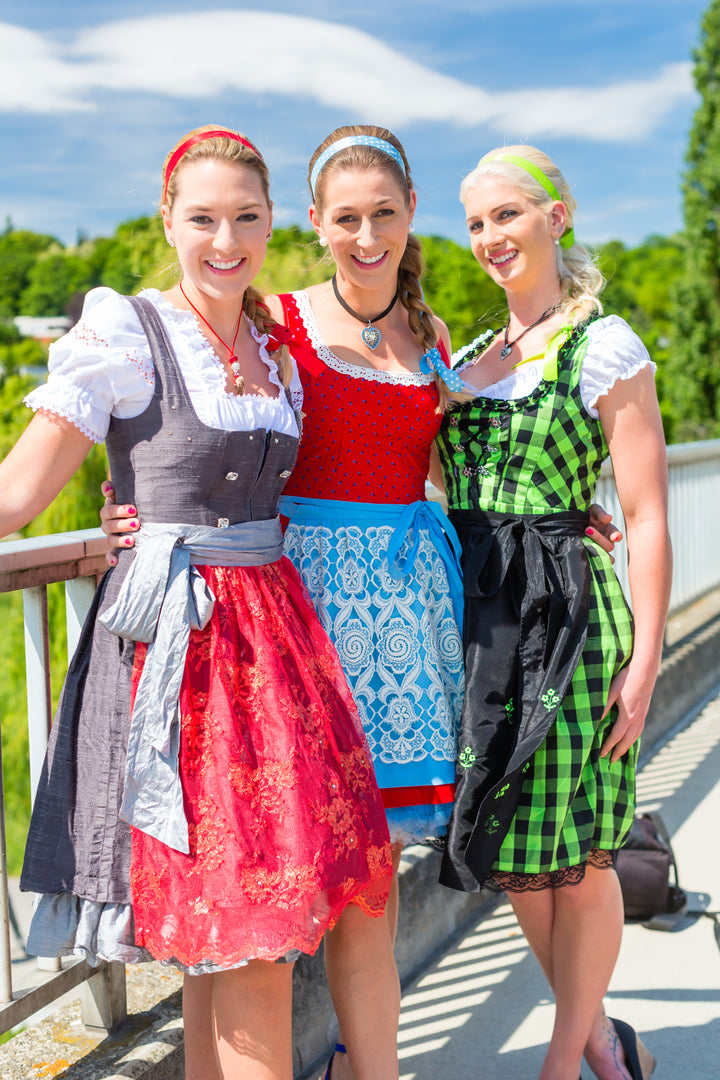Dirndl Rental – Dein kompletter Trachten-Look fürs Bavarian Beerfest